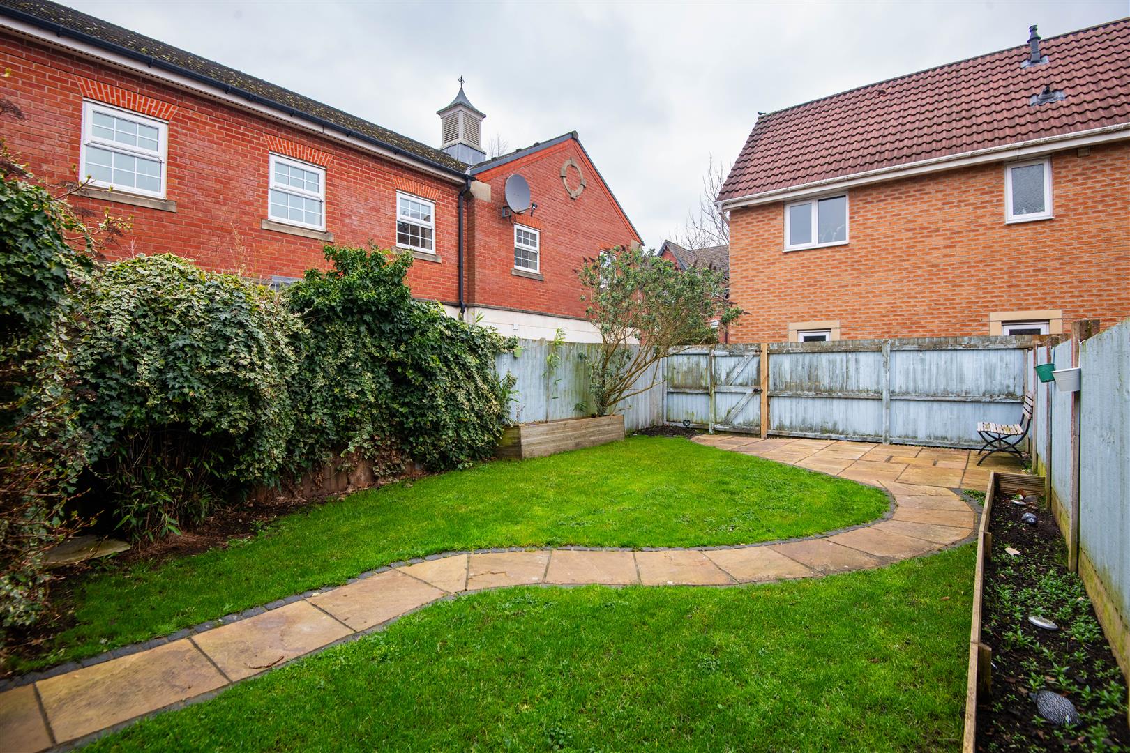 3 bed property in Marine Crescent, Chorley